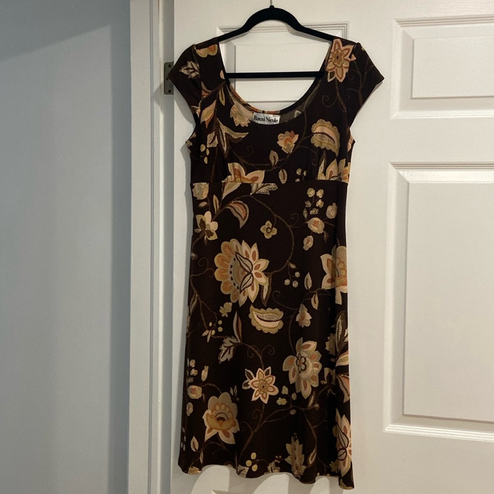 Ronni Nicole Brown Floral Midi Dress with Cream and Gold Accents